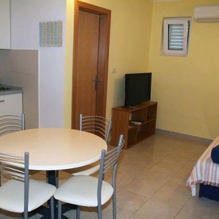 Apartments Sini มาคาร์สกา ภายนอก รูปภาพ